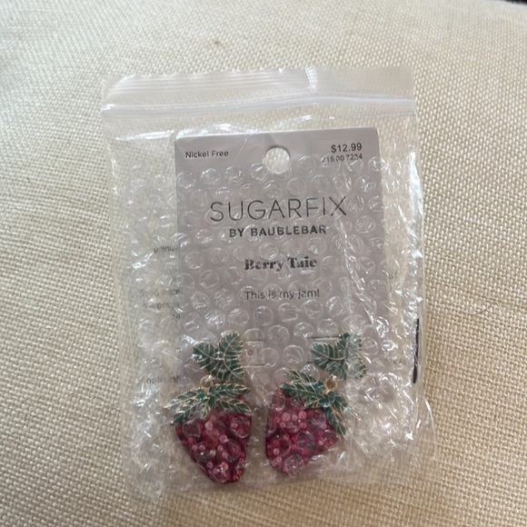 Sugarfix by Baublebear Strawberry’s “Berry Tale” NWT - Picture 3 of 3
